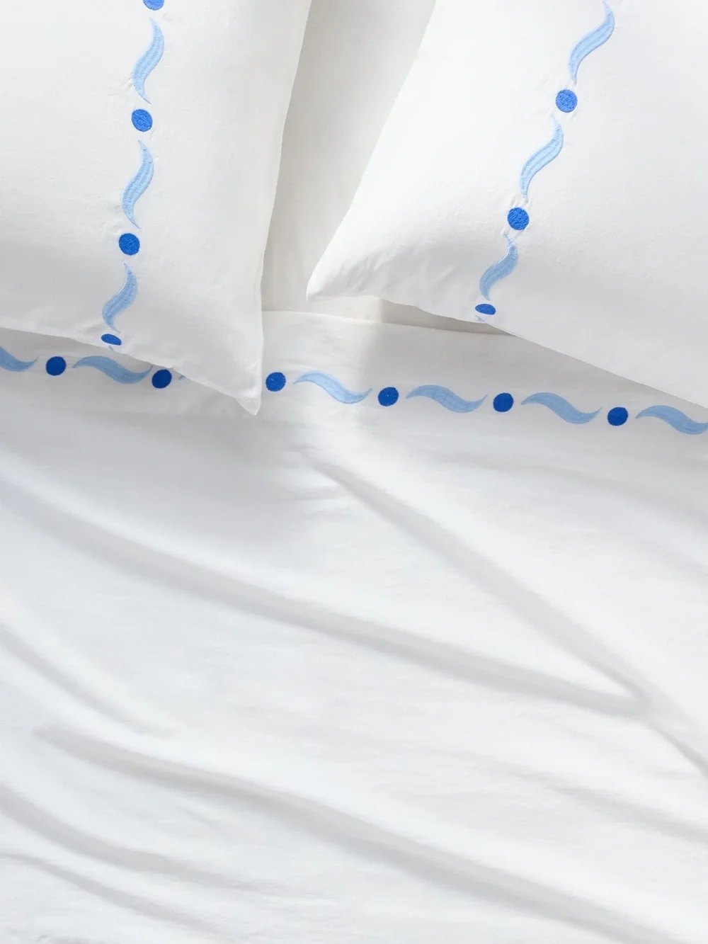 Anthropologie Anya organic cotton embroidered sheet set